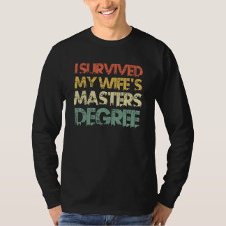 Camiseta He sobrevivido a la maestría de mi esposa 2