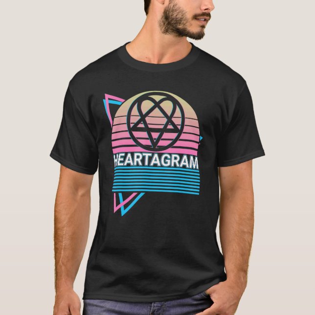 Camiseta Heartagram Pentagram Retro (Anverso)