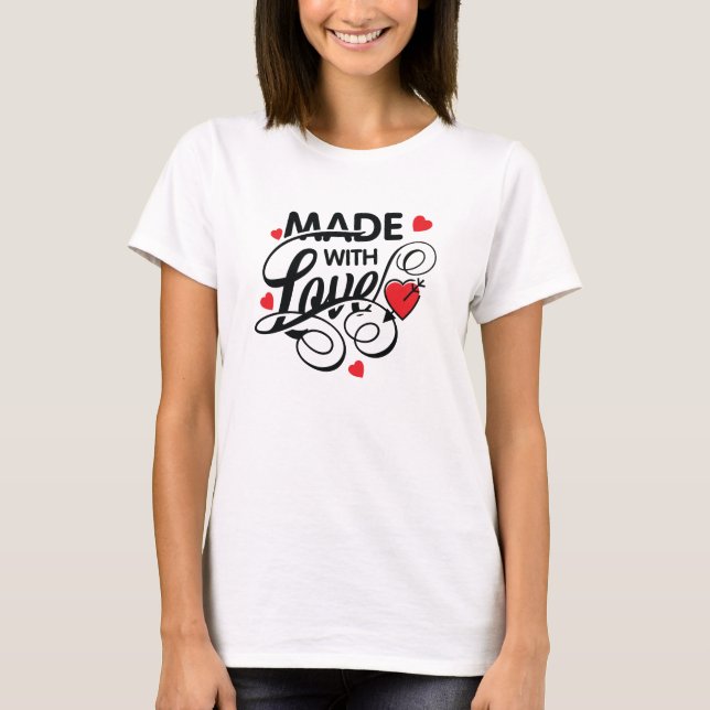 Camiseta Hecho con amor Valentine Love Hearts Day (Anverso)