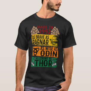 Camiseta Hecho En 1952 Tan Valiente Como Ragnar Tan Sabio C