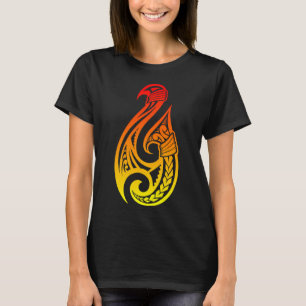 Camiseta Hei matau gancho maorí tradicional