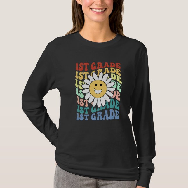 Camiseta Hello 1st First Grade Teacher Back To School Retro (Anverso)