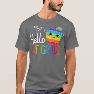Camiseta Hello 1st grade teacher team first grade squad gir