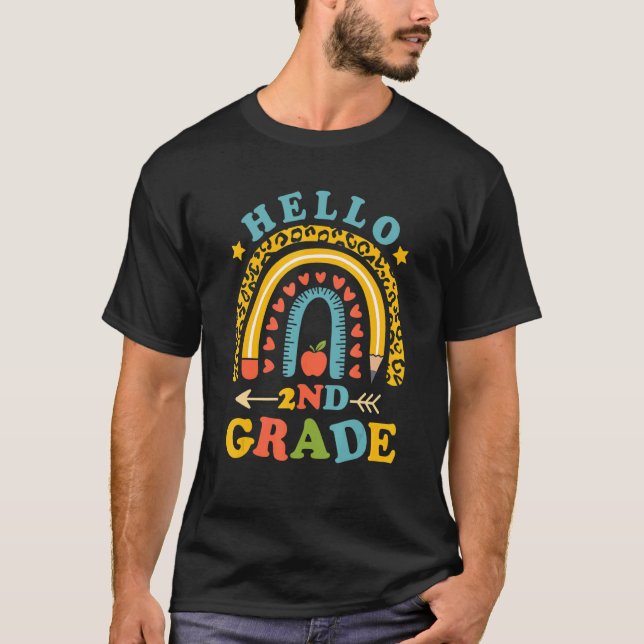Camiseta Hello 2nd Grade Teacher Leopard Rainbow Back To Sc (Anverso)