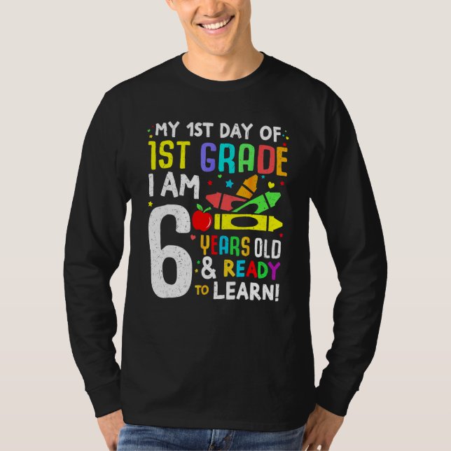Camiseta Hello First Day Of 1ST Grade  Back To School 2023  (Anverso)