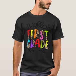 Camiseta Hello First Grade Leopard Teacher Student Back To