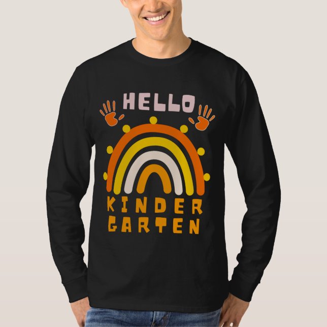 CAMISETA HELLO KINDERGARTEN - GUAY RAINBOW (Anverso)