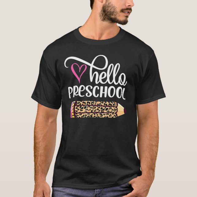 Camiseta Hello Preschool Leopard Pencil Back To School_1 (Anverso)
