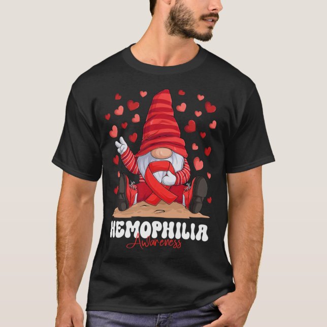 Camiseta Hemophilia Awareness Mes Red Ribbon Gnome (Anverso)