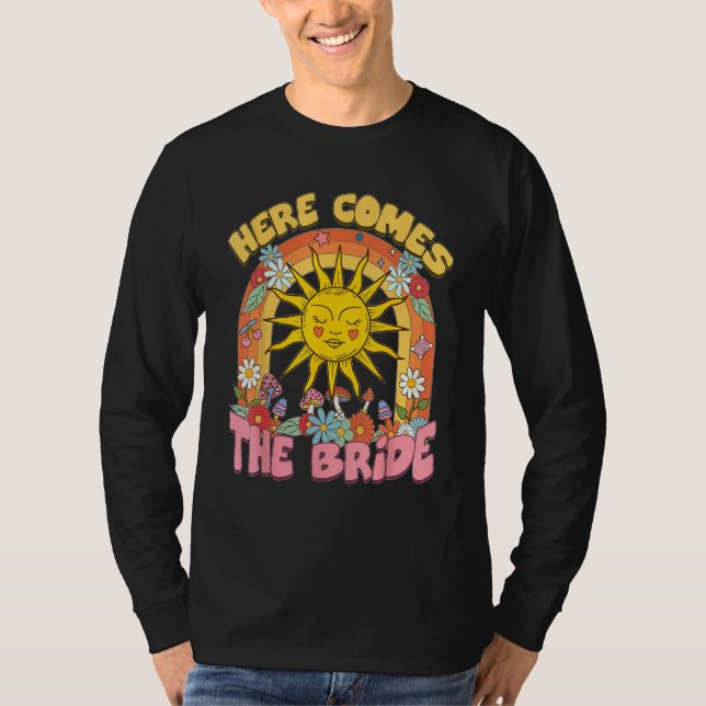 Camiseta Here Comes Bride Groovy Retro 70s Bachelorette Par (Anverso)