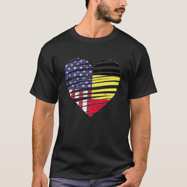 Camiseta Herencia Patriótica Americana del Corazón Crecido  (Anverso)