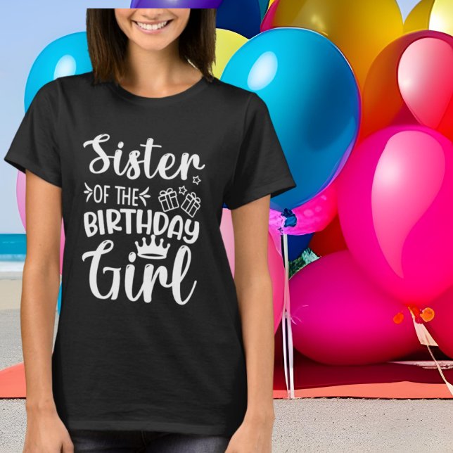 Camiseta Hermana Chica de cumpleaños arte verbal (Subido por el creador)