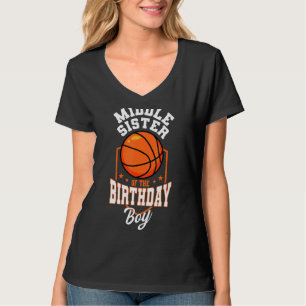 Camiseta Hermana Media Del Tema Del Baloncesto Birthday Boy