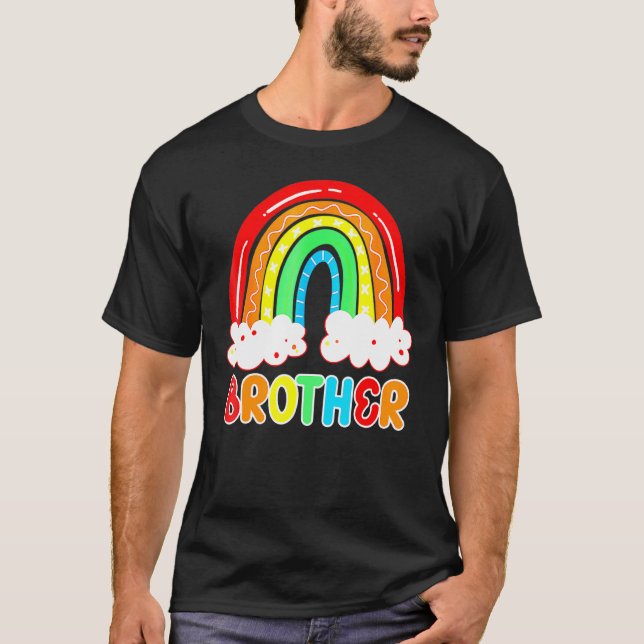 Camiseta Hermano arcoiris feliz el último día de clases (Anverso)