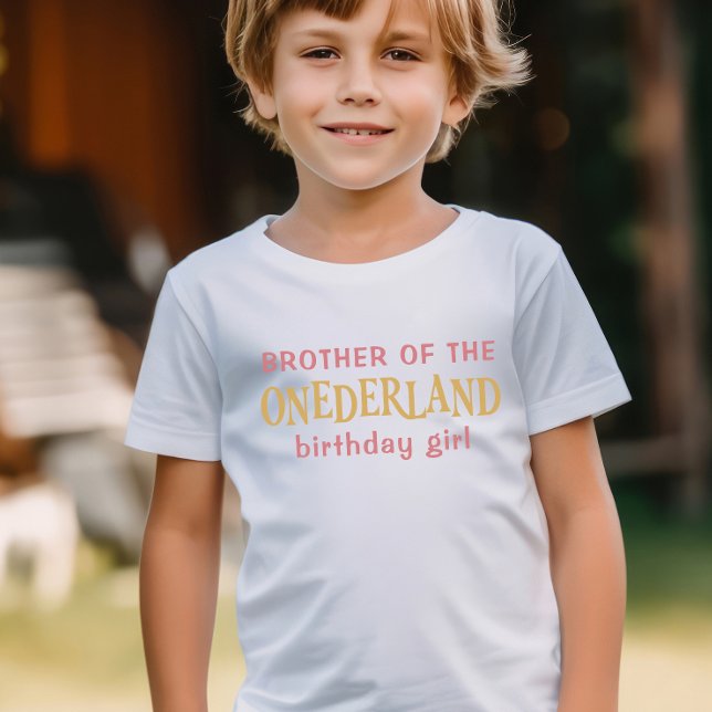 Camiseta Hermano de la chica de cumpleaños Alice en el país (Subido por el creador)