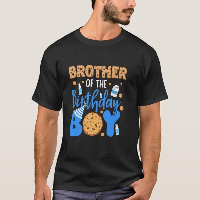 Camiseta Hermano de las galletas de cumpleaños y de la lech (Anverso)