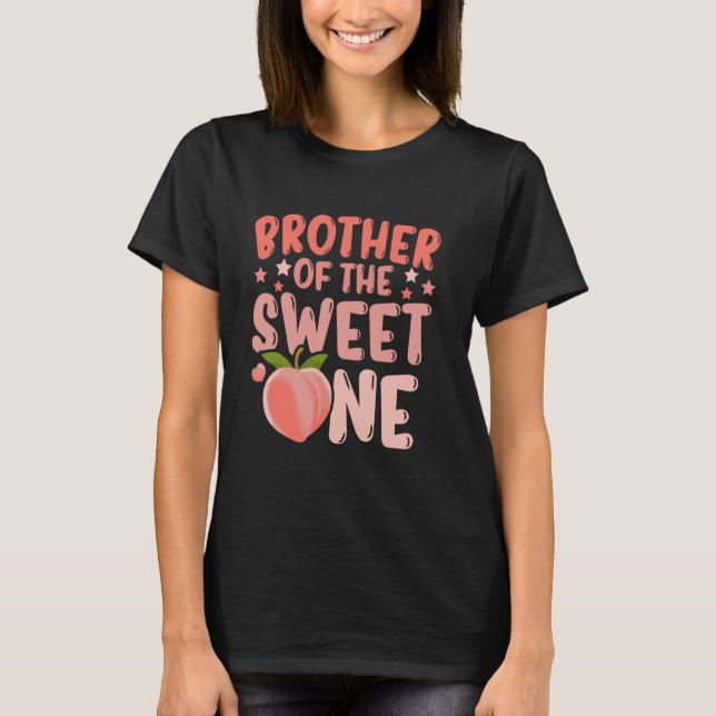 Camiseta Hermano Divertido De Los Dulces Una Cuta Peach Fir (Anverso)