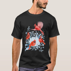 Camiseta Hermosa escena de invierno del Cardenal Rojo Birds