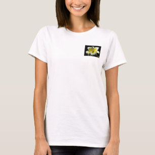 Camiseta Hermosa Flor Blanca Amarilla en Negro