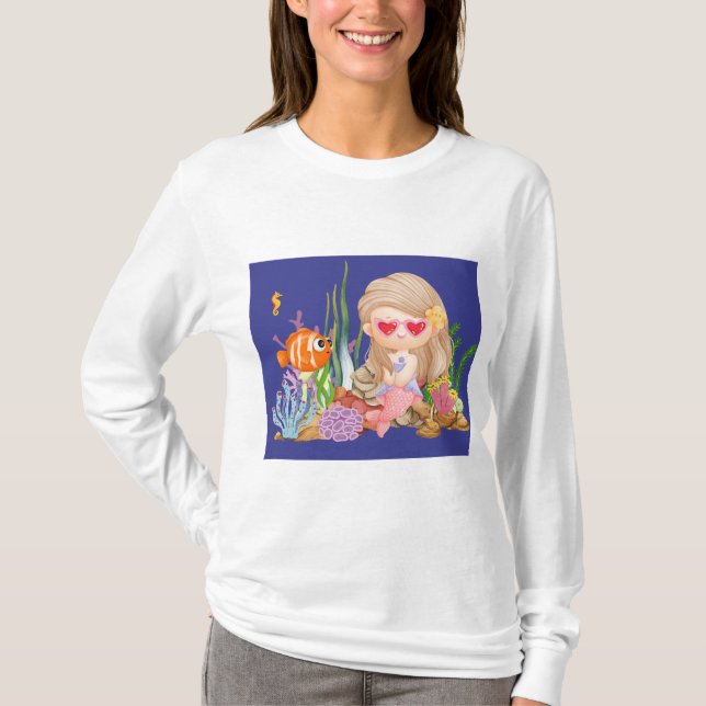 Camiseta Hermosa sirena BRUNET HAIR jugando en el mar (Anverso)