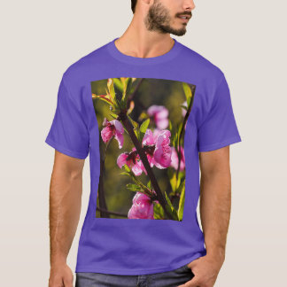 Camiseta Hermoso árbol rosa floreciente