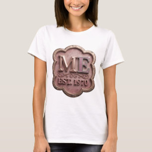 Camiseta Hermoso diseño personalizado ME EST 1970 en oro