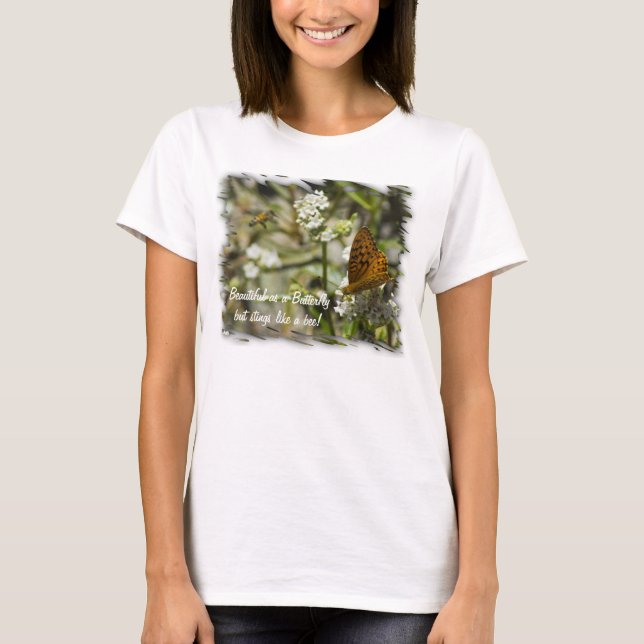 Camiseta Hermoso pero con el borde blanco (Anverso)