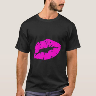 Camiseta Hermoso y lúdico beso K aislado