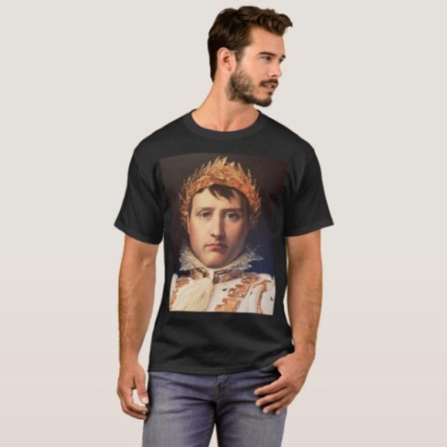 Camiseta Héroe coronado con corona de laurel de Napoleón (Napoleon’s Portrait  Graphic T-Shirt  100%  cotton unisex standard fit. )