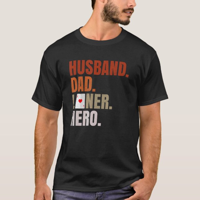 Camiseta Héroe De Tu Euchre Husban (Anverso)
