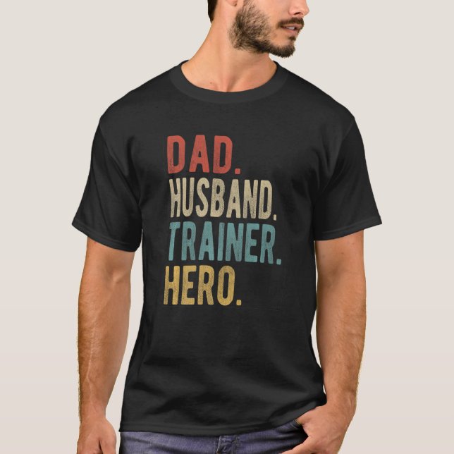 Camiseta Héroe del entrenador del marido de Mens Dad (Anverso)