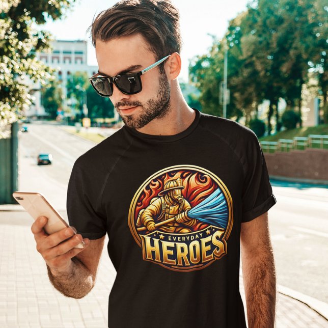 Camiseta Heroico bombero luchando contra incendios (Subido por el creador)
