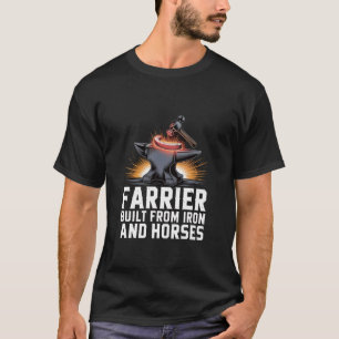 Camiseta Herrador Construido de Hierro y Caballos