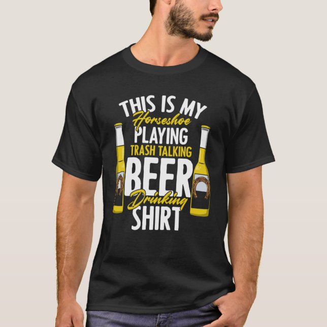 Camiseta Herradura Jugando Cerveza Bebiendo Sarcasmo (Anverso)