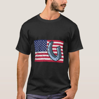 Camiseta Herradura Lanzando Bandera Estadounidense Horsesho