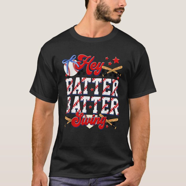 Camiseta Hey Batter Swing Baseball Coquette Bow Mamá Herman (Anverso)