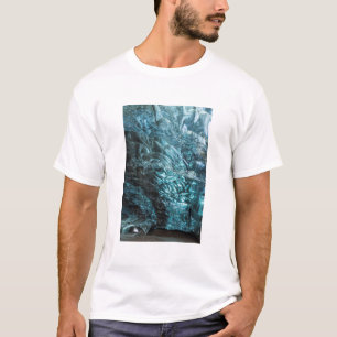Camiseta hielo azul de una cueva de hielo, Islandia