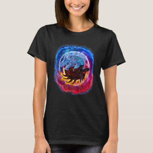 Camiseta Hielo Yin Yang y dragón de fuego en el espacio