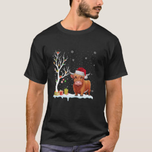 Camiseta Highland Cow Santa Hat Festividad de árbol Christm