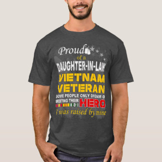 Camiseta Hija orgullosa de la ley veterana de Vietnam criad