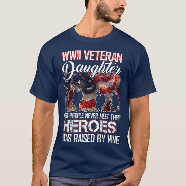 Camiseta Hija veterana de la Segunda Guerra Mundial que la  (Anverso)