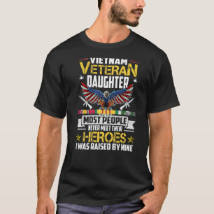 Camiseta Hija Veterana De Vietnam Criada Por Mi Héroe Veter