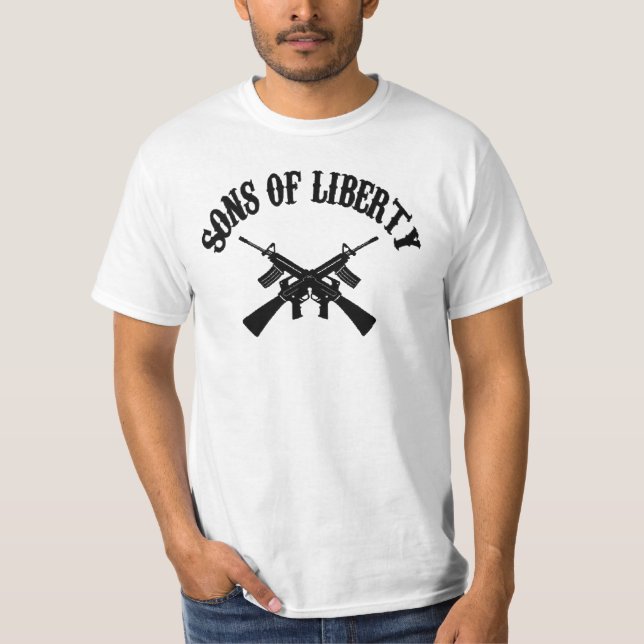 CAMISETA "HIJOS LIBERTAD AMÉRICA DE LA LIBERTAD" QUE SUBE (Anverso)