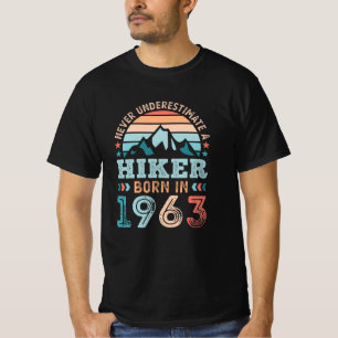 Camiseta Hiker nacido en 1963 60th Birthday Hiking Retro Gi