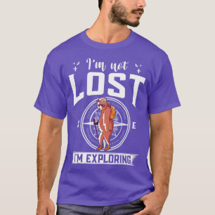 Camiseta Hiking Hike Backpacking Nature Im not Lost Im Expl