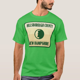 Camiseta Hillsborough County New Hampshire Retro Badge Tan