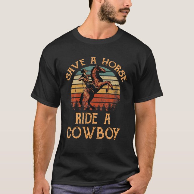 Camiseta Hípica Salva A Un Caballo Montando A Un Vaquero En (Anverso)