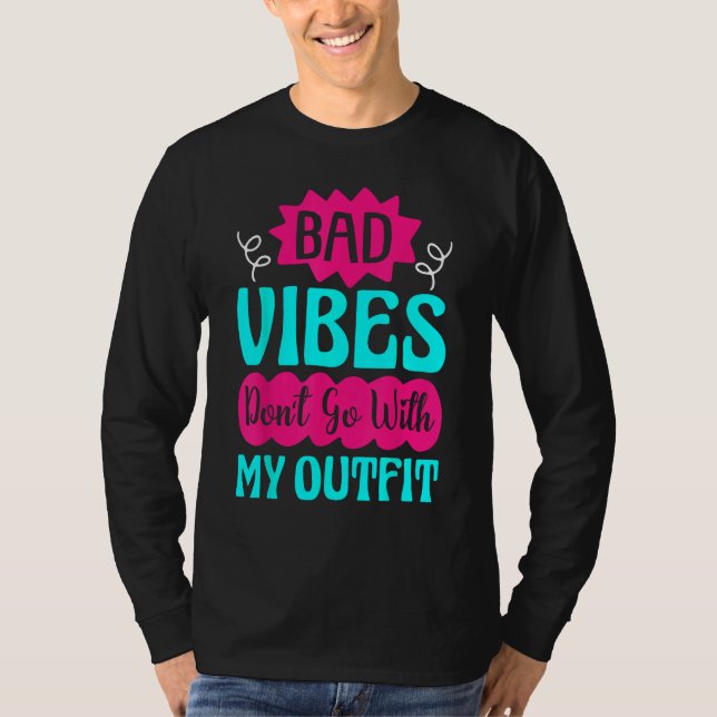 Camiseta Hippie Peace Groovy Bad Vibes Don t Go With My Out (Anverso)