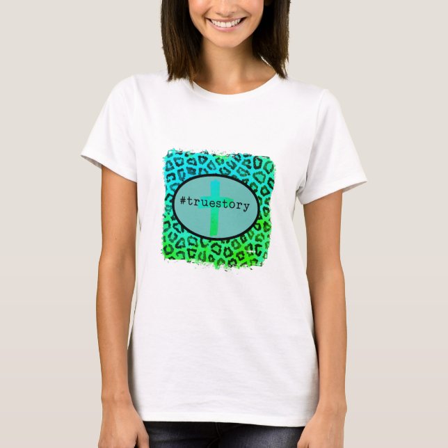 Camiseta "#historiaverdadera" cruz corazón estampado leopar (Anverso)