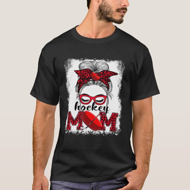 Camiseta Hockey Mom Mother's Day Game Day Messy Bun Leopard (Anverso)